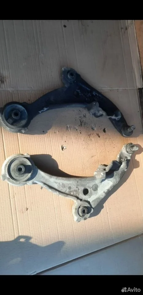 Рычаг передний левый Nissan Teana J32 разбор