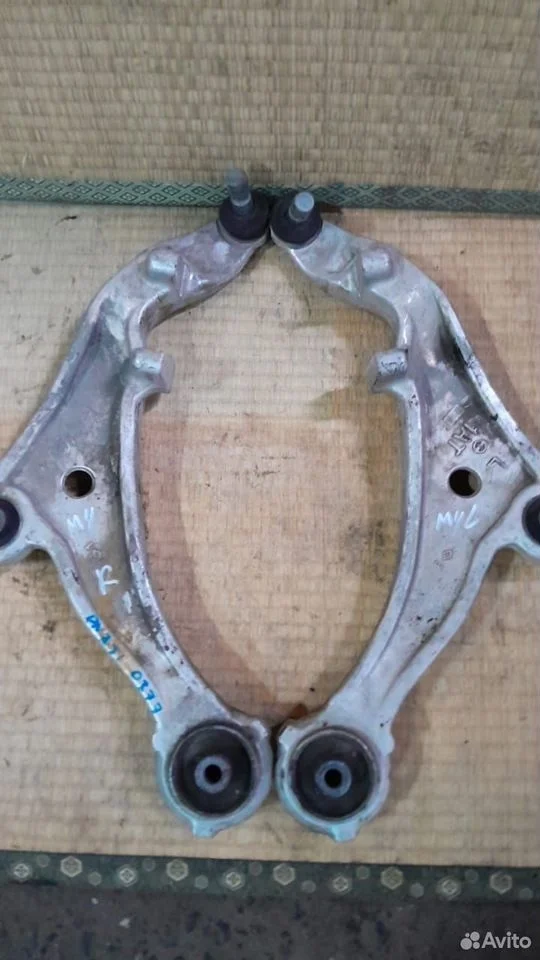 Рычаг передний Ниссан Мурано Z51 оригинал