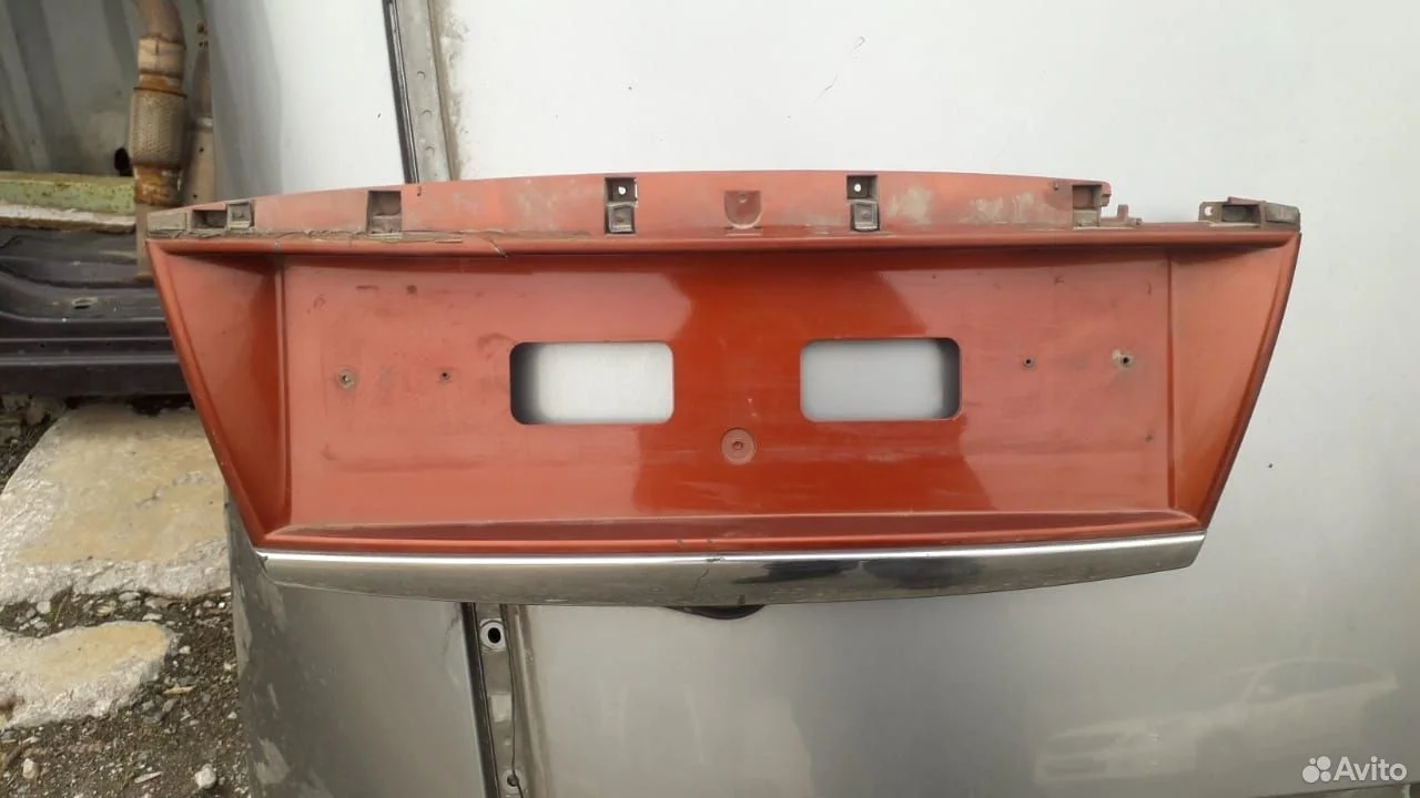 Накладка крышки багажника infiniti fx35 s50