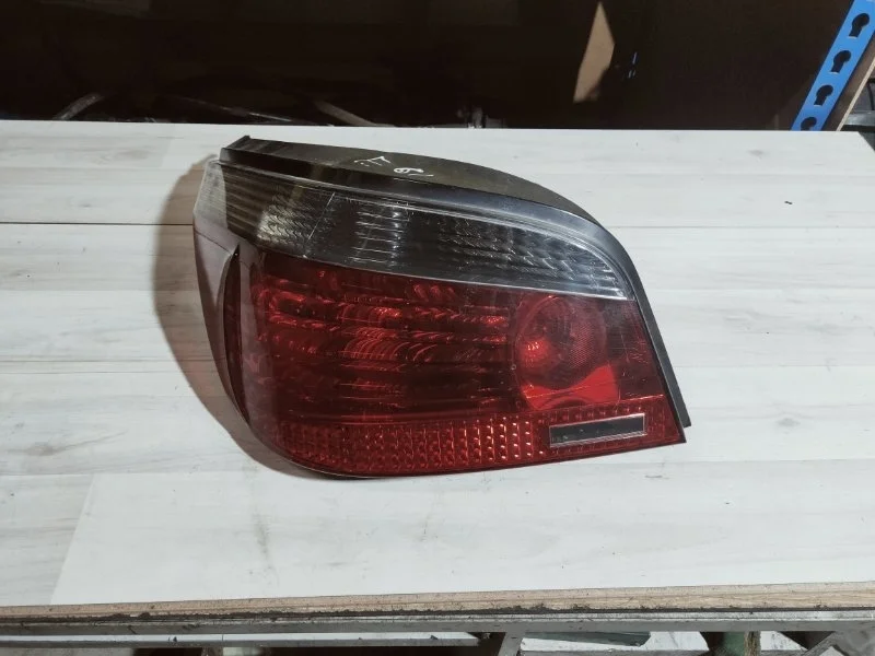 Фонарь BMW 5 E60 2005