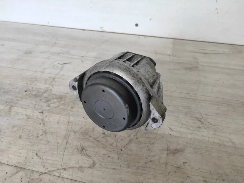 Подушка двигателя BMW 1 E87 2006