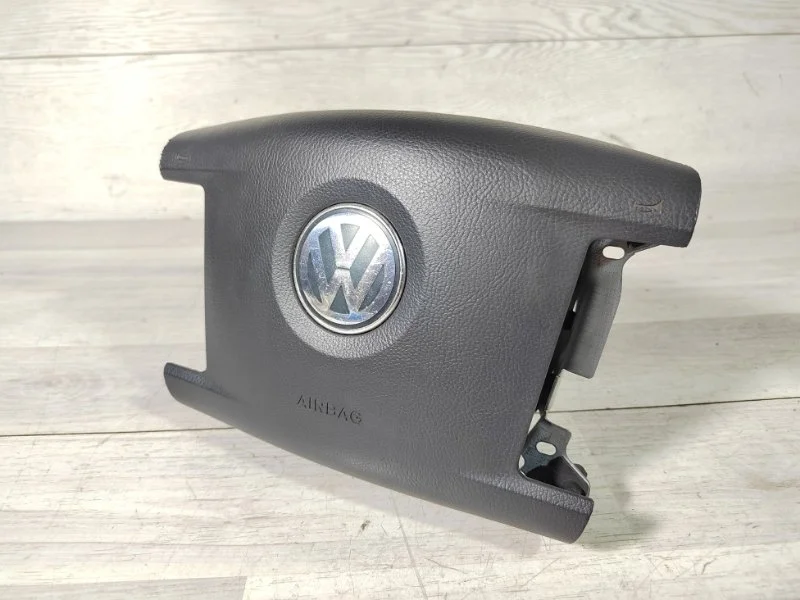 Подушка безопасности Volkswagen Touareg 2005 7L