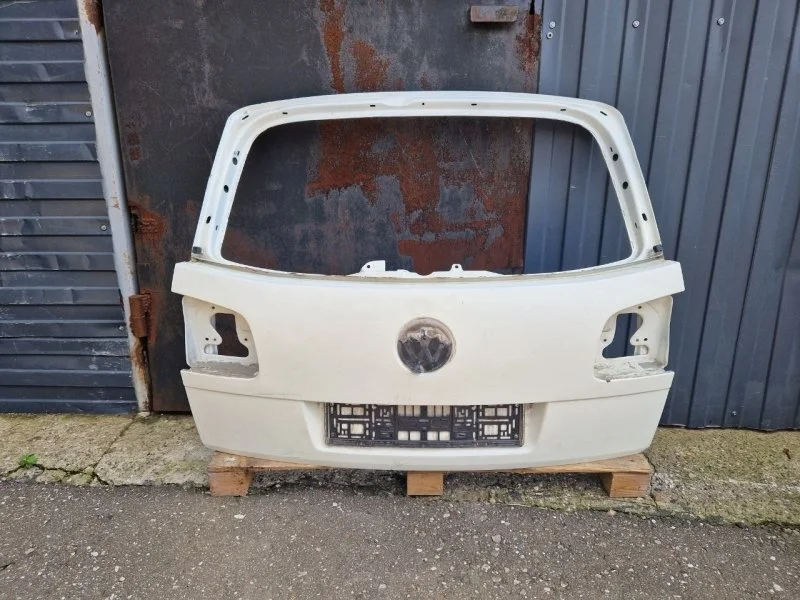 Дверь багажника Volkswagen Touareg 2005 7L