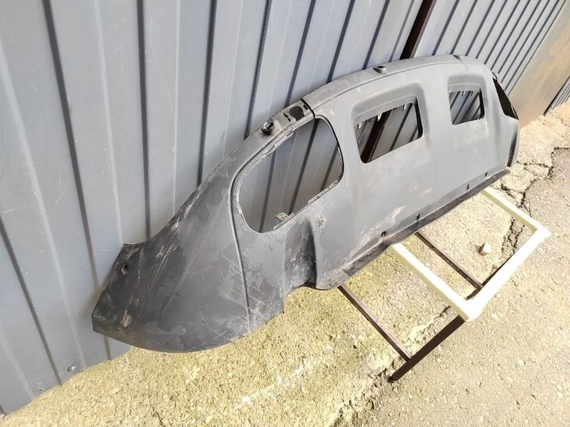 Накладка бампера Volkswagen Touareg 2005 7L
