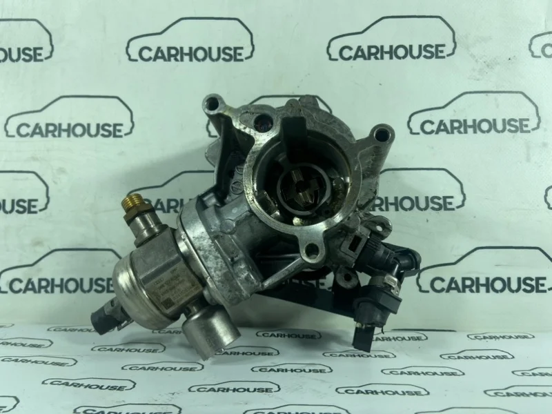Насос вакуумный Audi A4 B8 1.8 CJEB