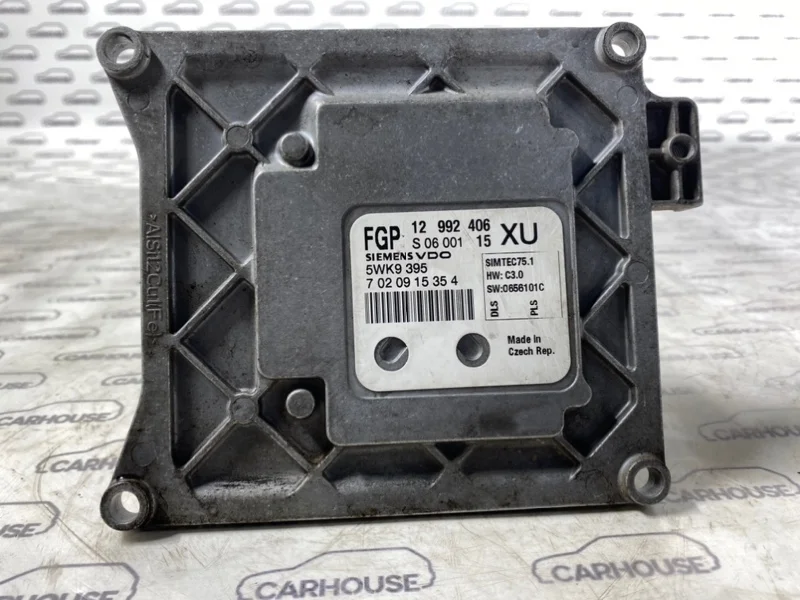Блок управление двигателя Opel Zafira B A05 1.8
