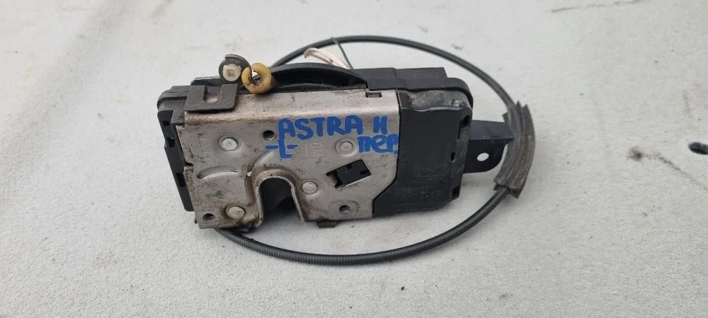Замок двери передней левой для Opel Astra H