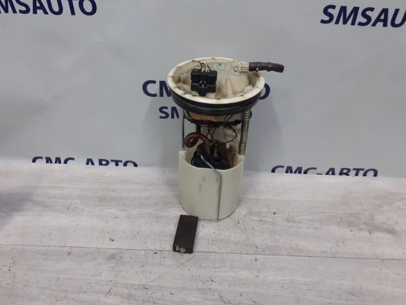 Бензонасос Volvo S80 31372879 С80 2.5