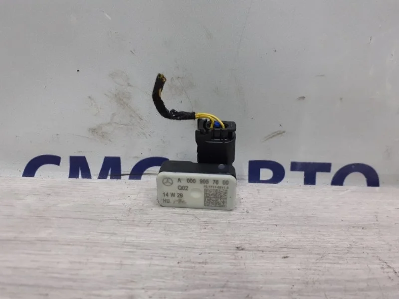 Датчик удара Mercedes-Benz C-Class A0009057600 W205 2.0 T