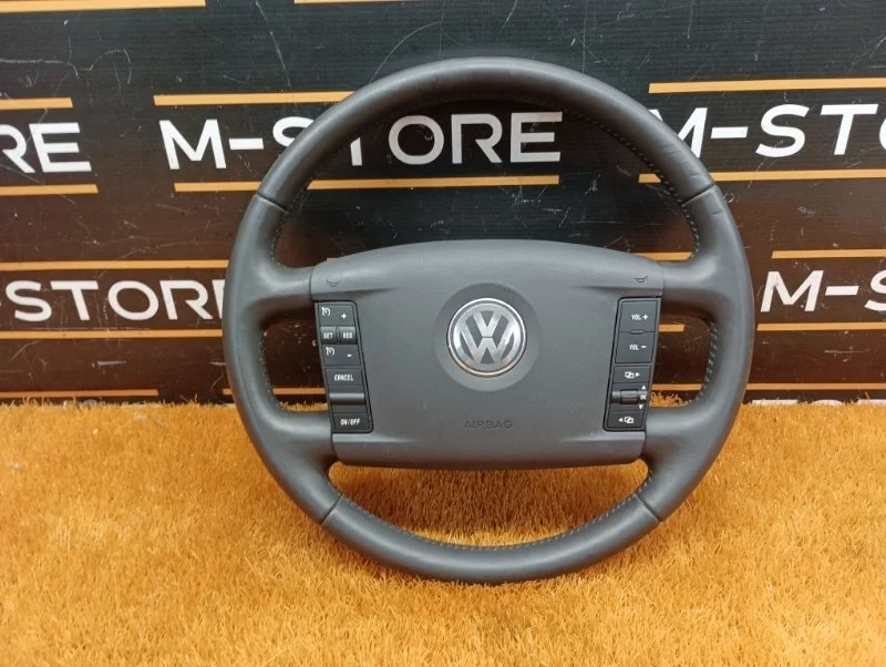 Руль Volkswagen Touareg 2010 7L