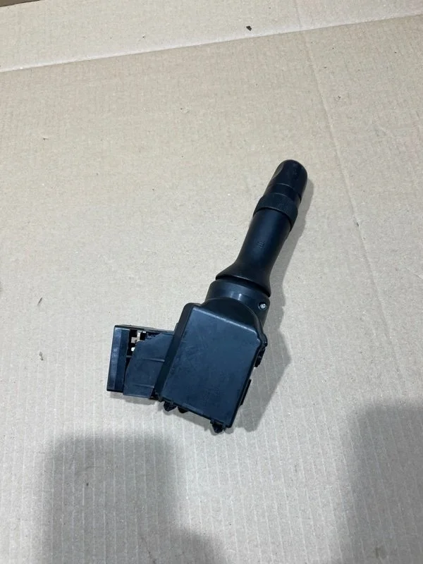 Переключатель света фар Toyota Land Cruiser 2015 8414030311 URJ200 1VD-FTV 4.5