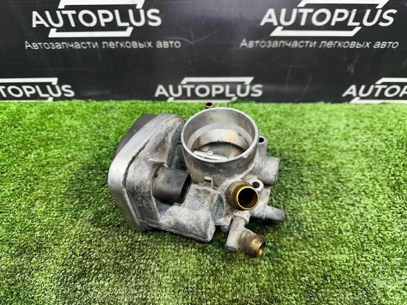 Дроссельная заслонка Opel Astra 2013 55560398 3 ХЭТЧЕБЕК 1.6 Z16XER