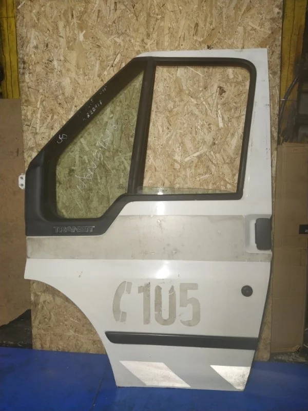 Дверь передняя левая Ford Transit (00-06)