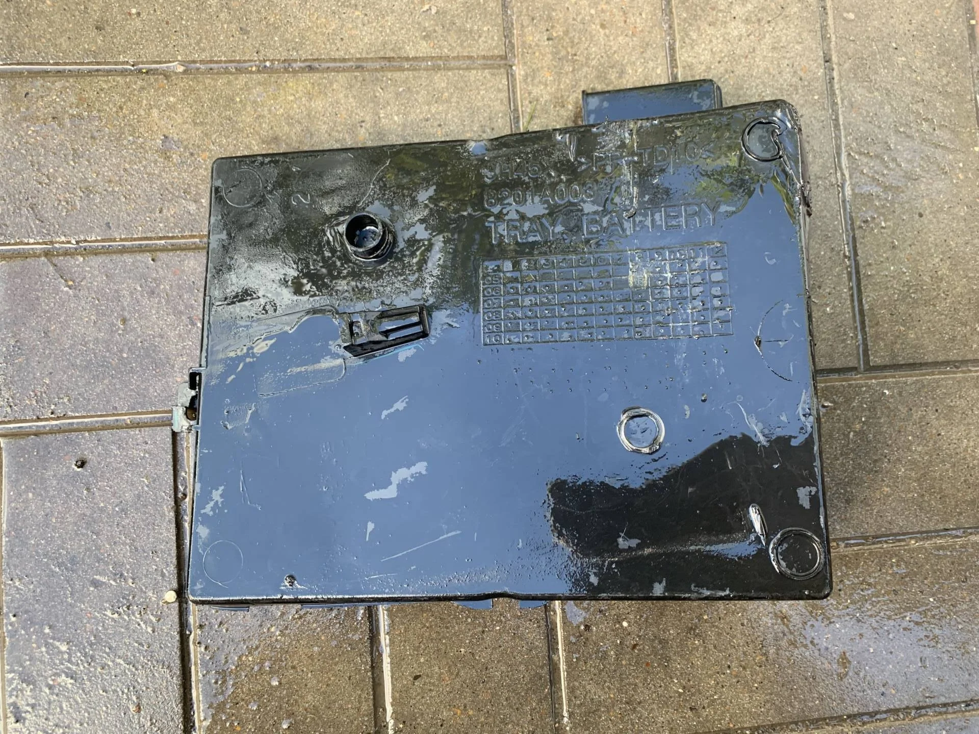 Площадка АКБ Mitsubishi Outlander 3