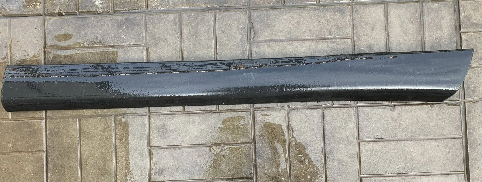 Молдинг двери передний правый Lexus RX350