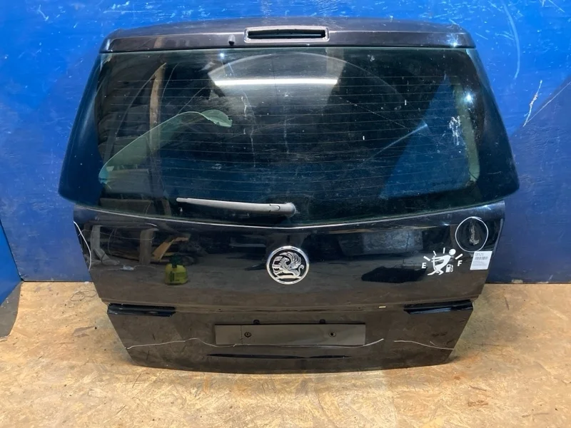 Крышка багажника Opel Zafira B 2005-2014 93185632