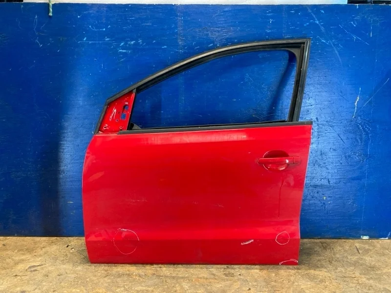 Дверь Volkswagen Polo 5 2009-2018 6R4831055G ХЭТЧБЕК, передняя левая