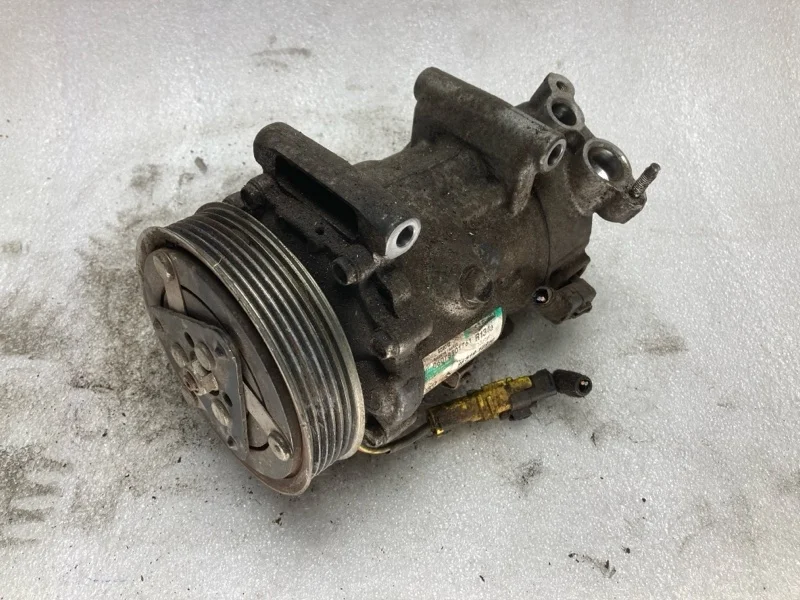 Компрессор кондиционера Peugeot 308 2007-2015 9651910980 1.6 EP6 5FW