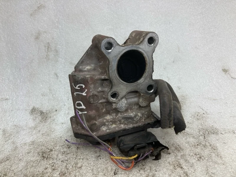 Клапан EGR Nissan Navara D40 2009-2014 147105X00A 2.5 YD25