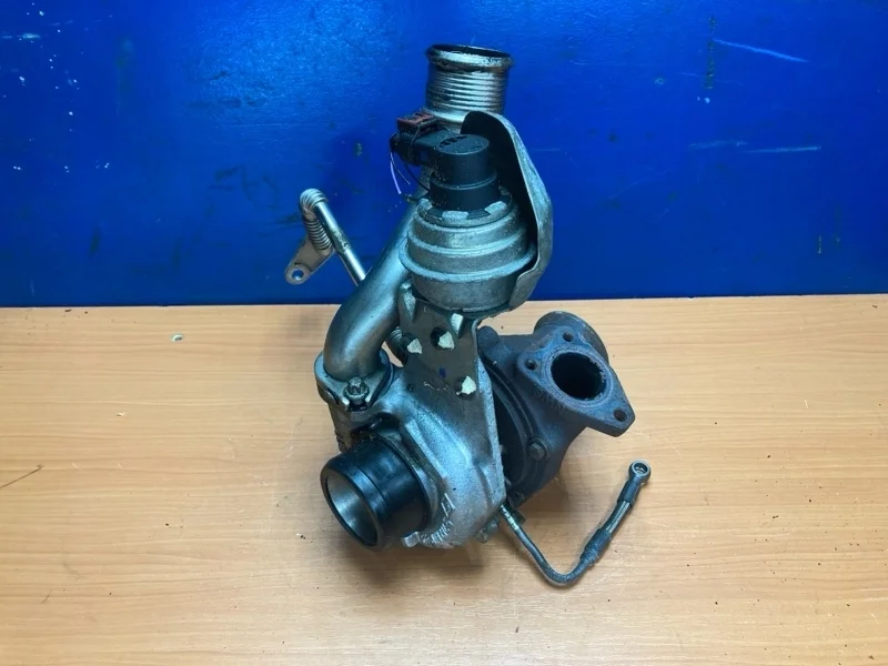 Турбина Opel Astra J 2009-2016 55570748 2.0 A20DTH