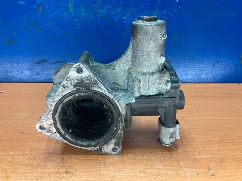 Клапан EGR Volkswagen Touareg 1 Gp 2002-2010 076131501A 2.5 BPE