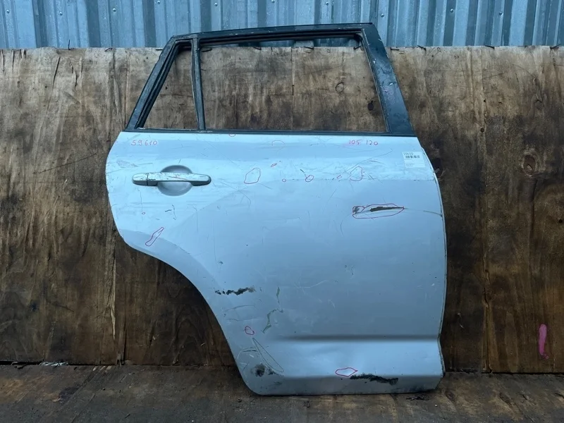 Дверь Toyota RAV4 2006-2012 30