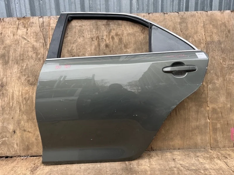 Дверь Toyota Camry 2012-2017 50 55