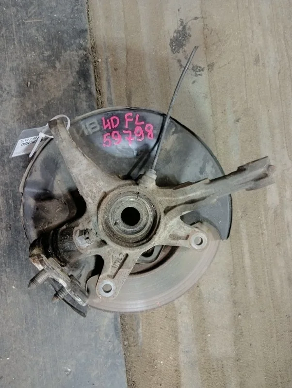 Кулак поворотный Honda Civic 8 2006-2011 4D