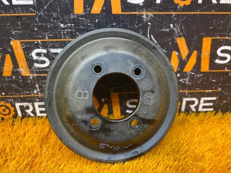 Шкив помпы BMW 3-Series 2000 E46