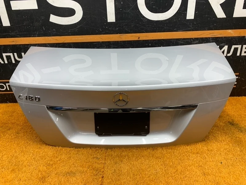 Крышка багажника Mercedes-Benz -Class 2013 W204