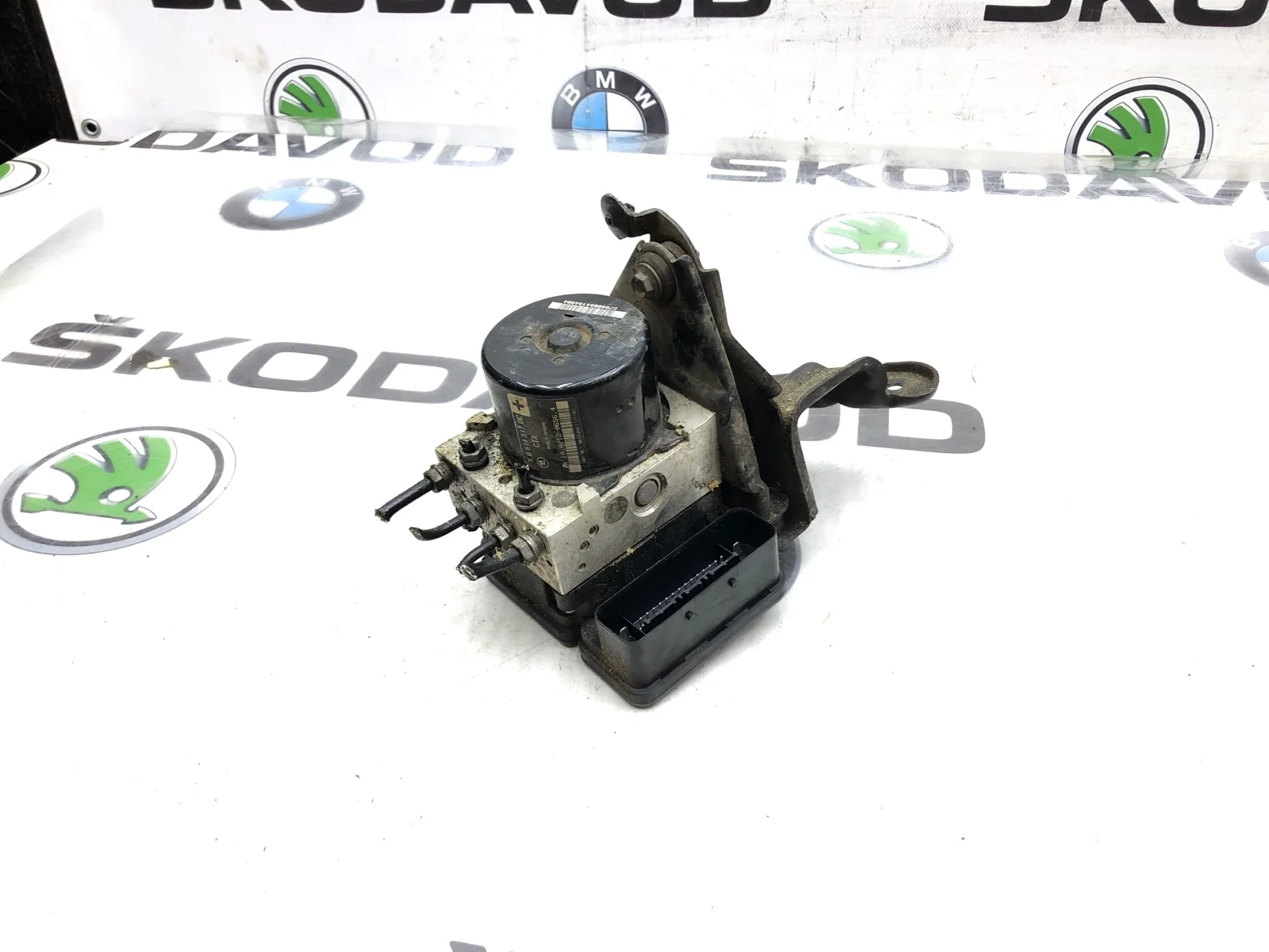 Блок ABS Skoda Yeti 2011 1K0907379BE 5L 2.0 CFHC
