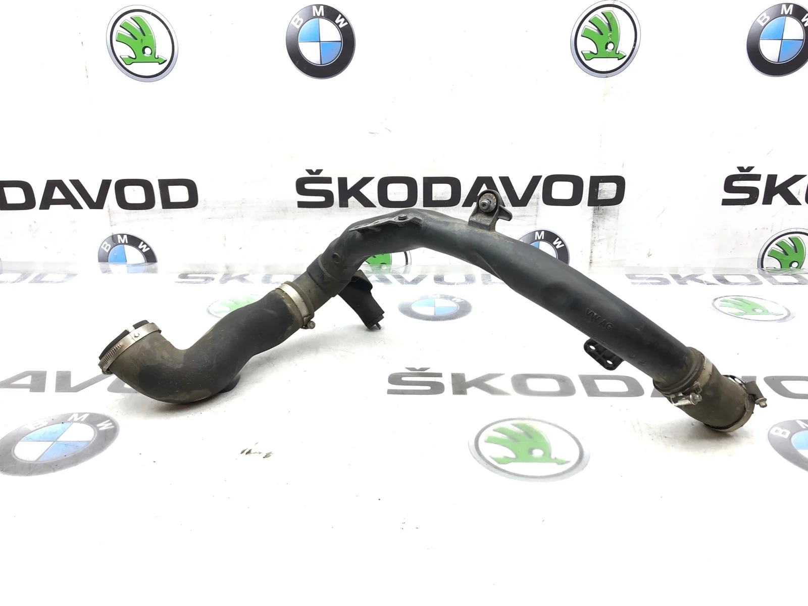 Патрубок интеркулера Skoda Yeti 2011 5N0145840G 5L 2.0 CFHC