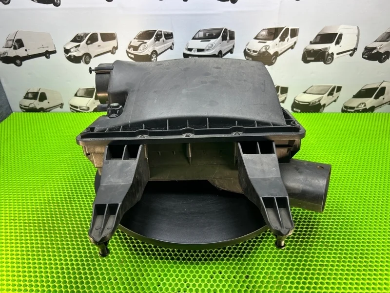 Корпус воздушного фильтра Mercedes Sprinter W906