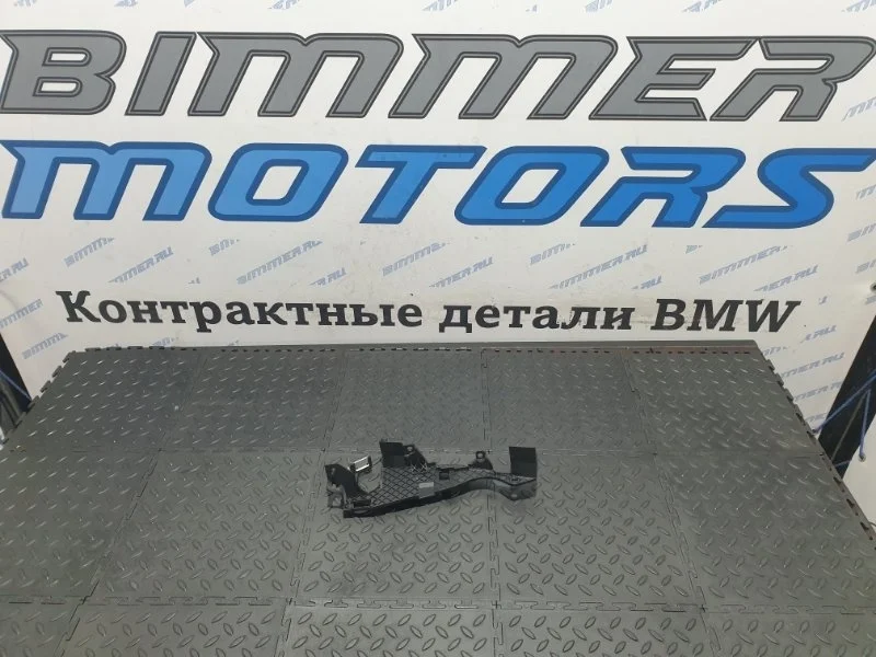 Кронштейн Bmw 3 12527640246 F30