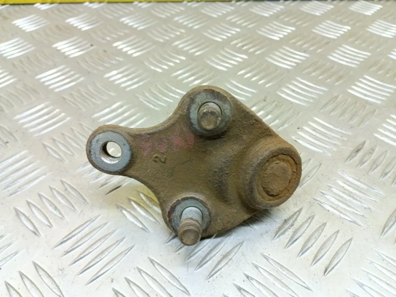 Шаровая опора Toyota Rav 4 (Ca40) (2012-2019) 2013 4333049095 2.0 D 1ADFTV