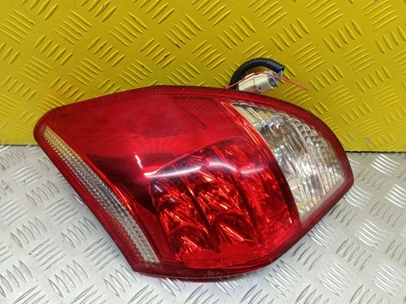 Фонарь задний правый Toyota Rav 4 (XA30) (2005-2014) 2006