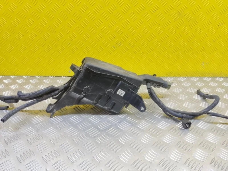 Блок предохранителей Toyota Rav 4 (XA30) (2005-2014) 2006