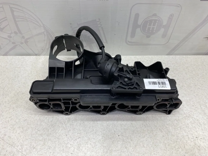 Впускной коллектор Mercedes W204