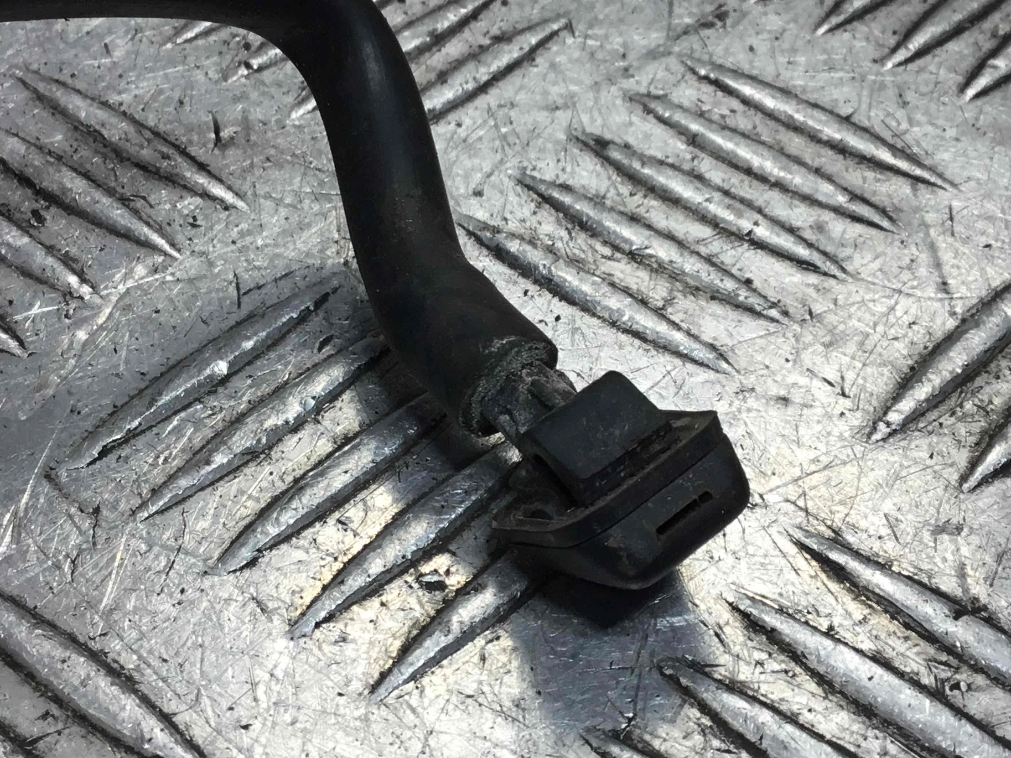 Форсунка омывателя Ford Focus 1 поколение [рестайлинг] (2001-2005) бензин 1.6 i Механика Универсал