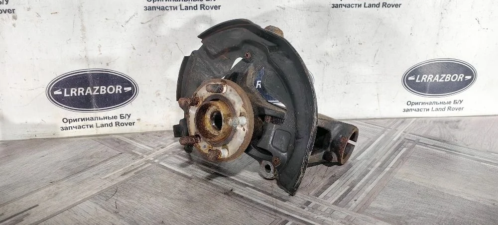 Кулак передний правый Land Rover Freelander 2.2