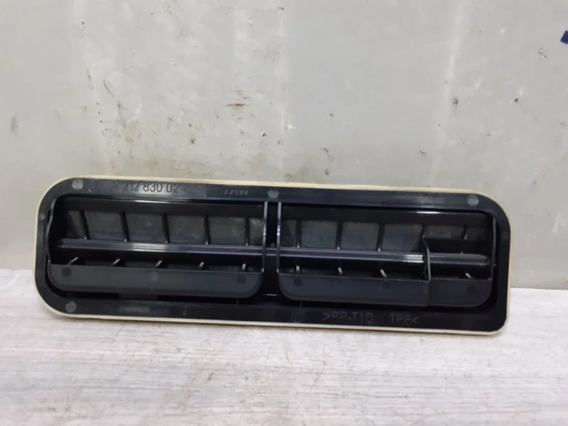 Воздуховод Mercedes-Benz E-Class A2128300242 W212