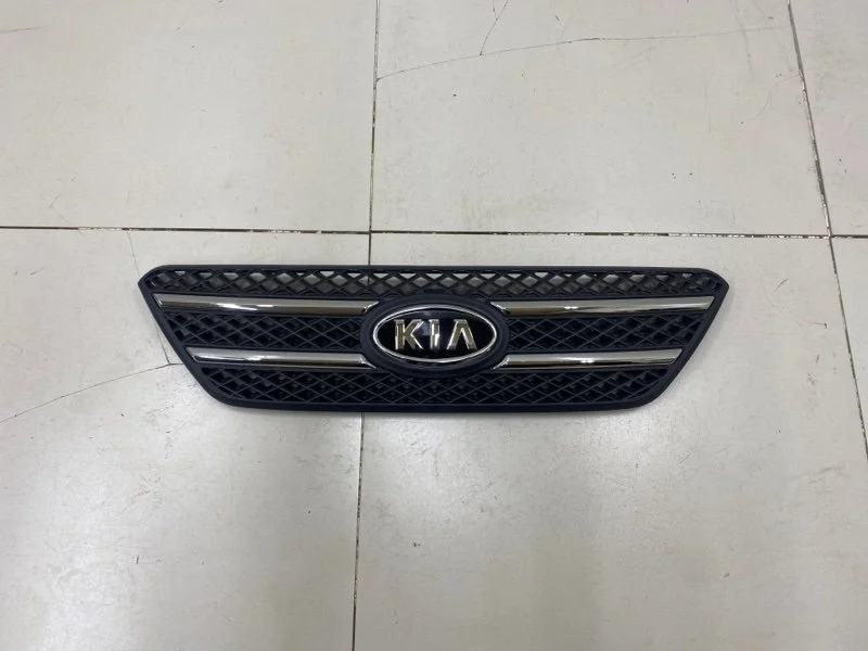 Решетка радиатора Kia Ceed 1 ED До 2010