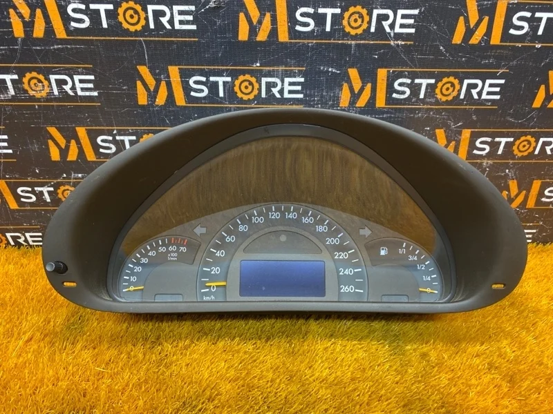 Щиток приборов Mercedes-Benz -Class 2003 W203
