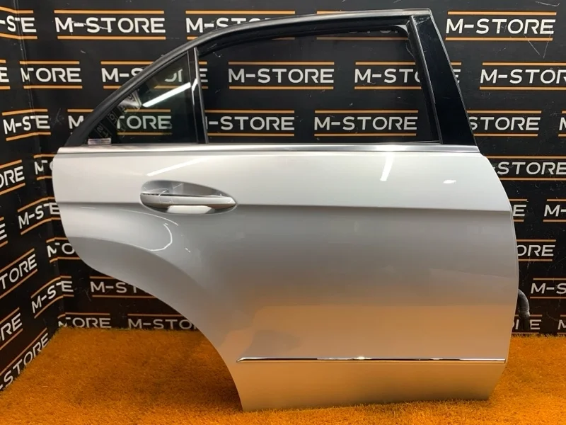 Дверь Mercedes-Benz -class 2013 W212