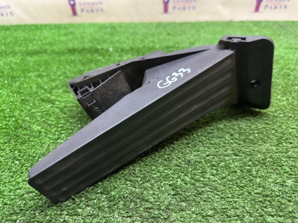 Педаль газа BMW X5 E70