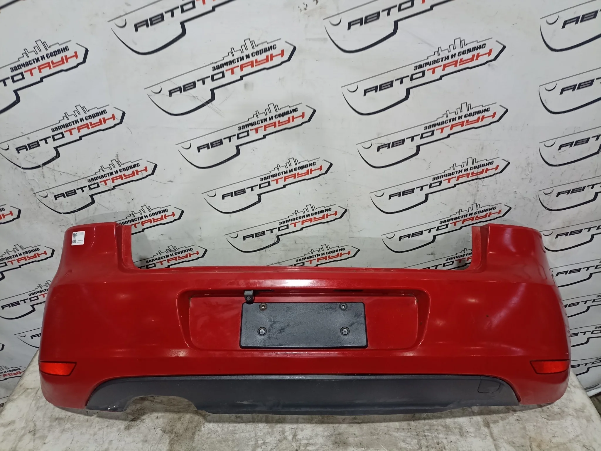 БАМПЕР VOLKSWAGEN GOLF 5K1 MK6 5K6807417 HATCHBACK ЗАДНИЙ красный, LY3D XA5339