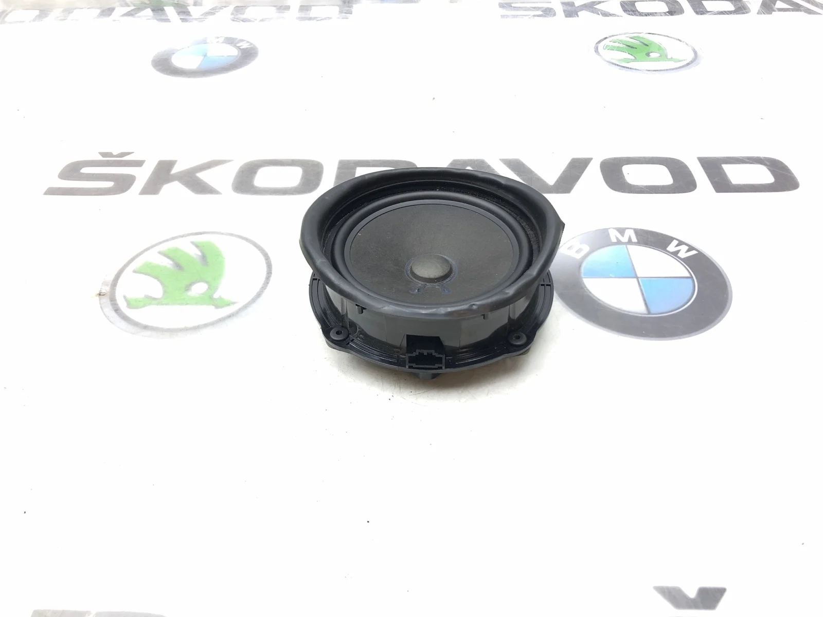 Динамик Skoda Octavia 2015 5E0035411C A7 (5E) 1.2 CJZA