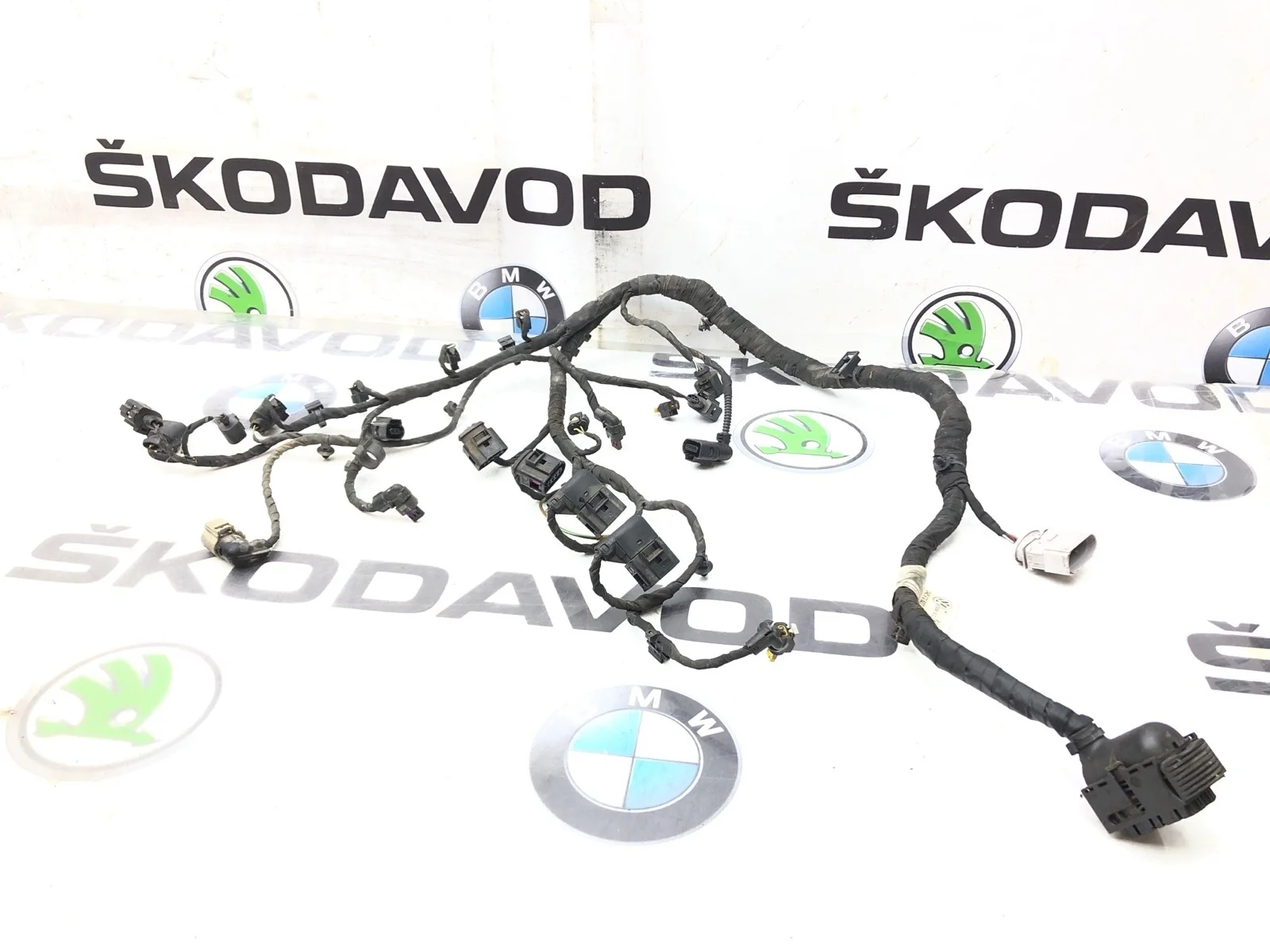 Проводка двигателя Skoda Octavia 2015 04E972627AL A7 (5E) 1.2 CJZA
