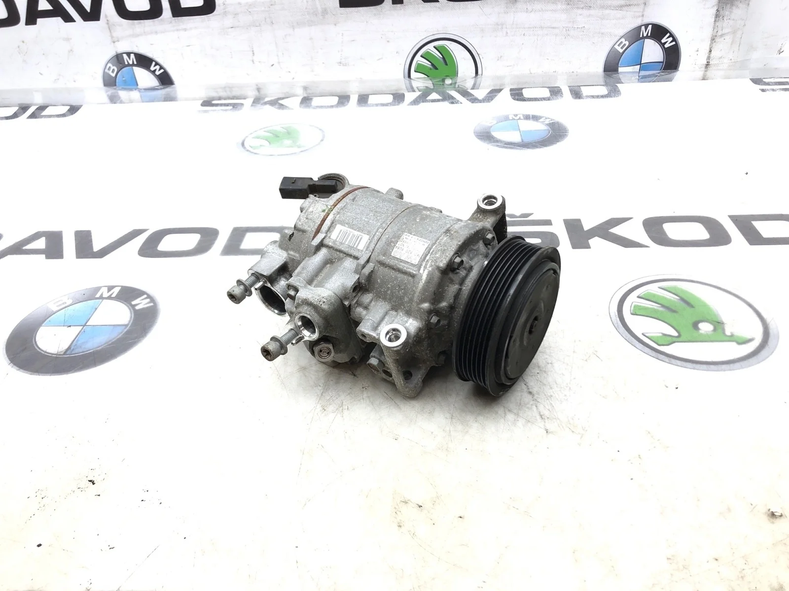 Компрессор кондиционера Skoda Octavia 2012 1K0820808A A5 (1Z) 1.8 CDAB