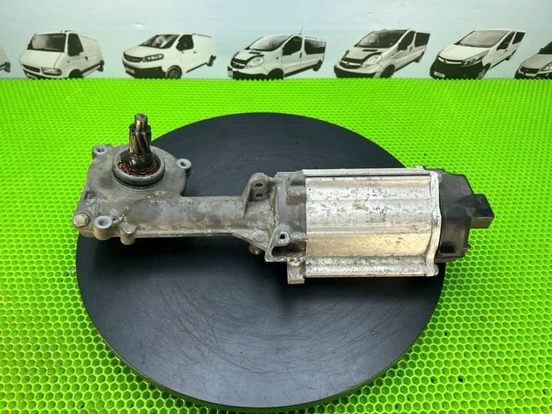 Мотор рулевой рейки Volkswagen Golf 6